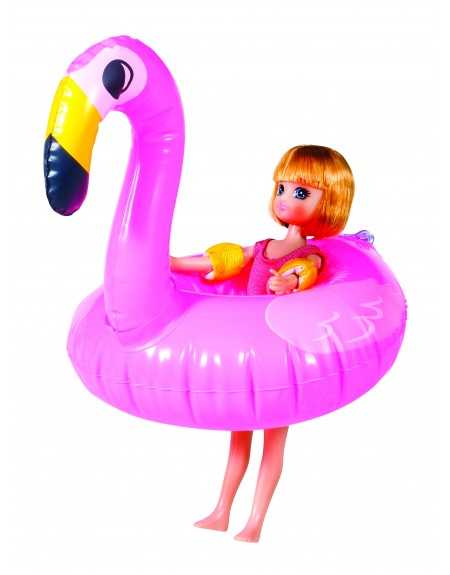 LOTTIE EN LA PISCINA